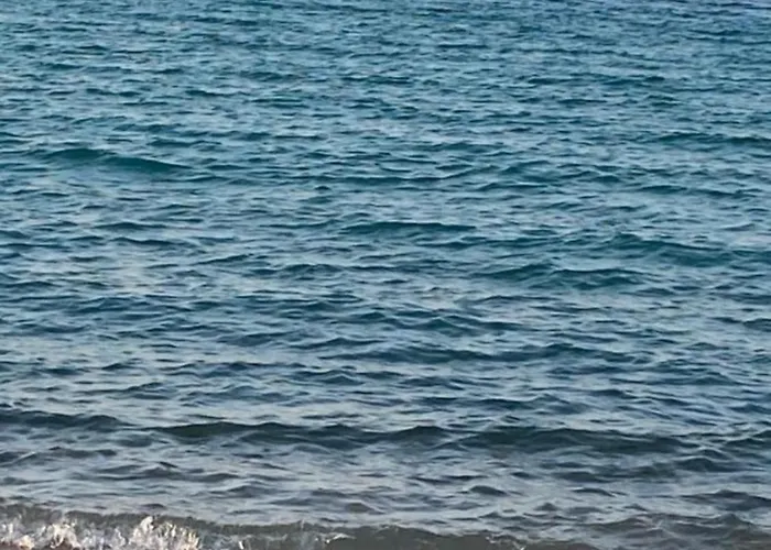 Beachfront Sea & Pool View - Juliana - D116 * Hurghada