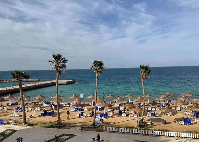 Beachfront Sea & Pool View - Juliana - D116 * Hurghada