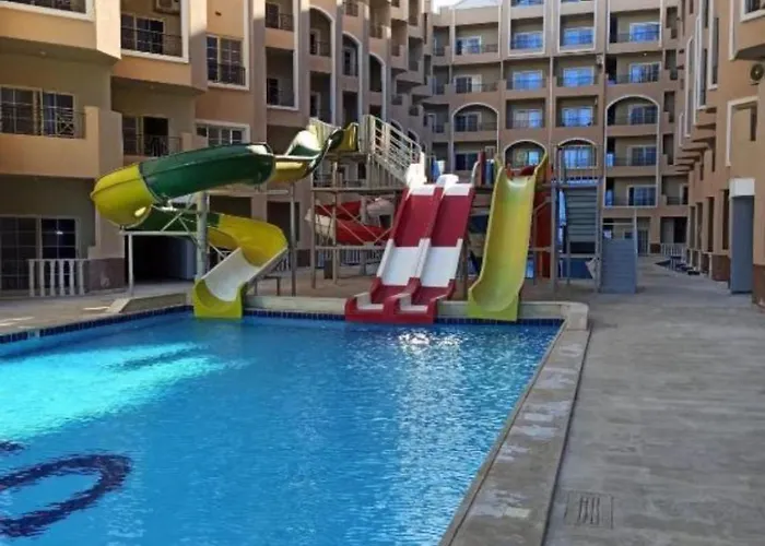 Beachfront Sea & Pool View - Juliana - D116 Resort