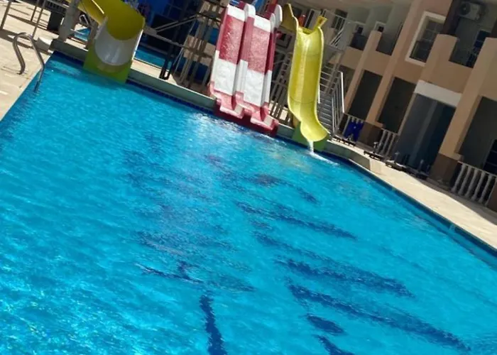 Resort Beachfront Sea & Pool View - Juliana - D116 Hurghada
