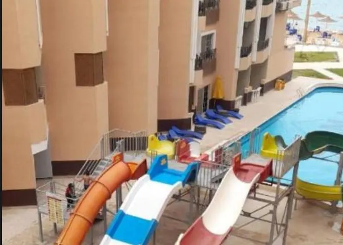 Beachfront Sea & Pool View - Juliana - D116 Resort