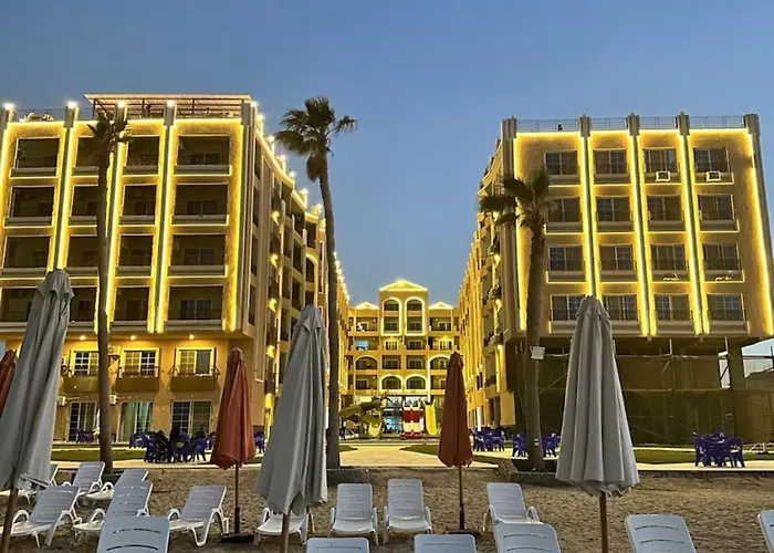 Resort Beachfront Sea & Pool View - Juliana - D116 *