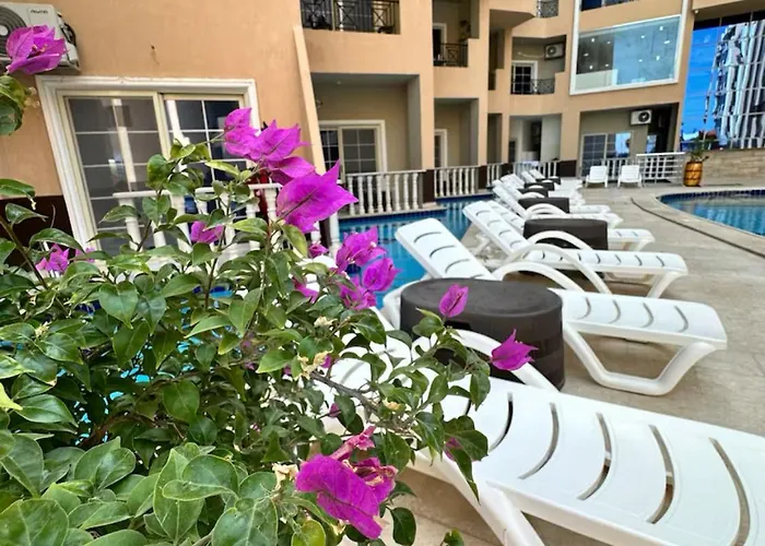 Beachfront Sea & Pool View - Juliana - D116 Resort Hurghada
